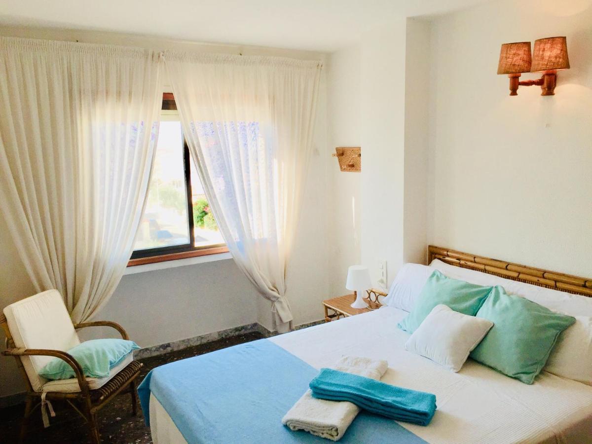 Peaceful Apartment In A Beachfront Complex マレイニ・ブラウ エクステリア 写真
