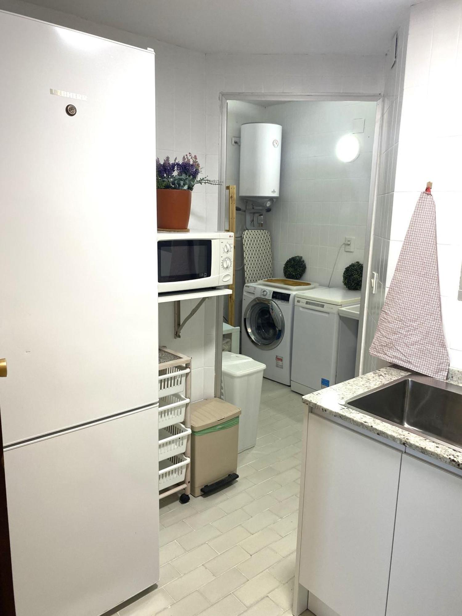 Peaceful Apartment In A Beachfront Complex マレイニ・ブラウ エクステリア 写真